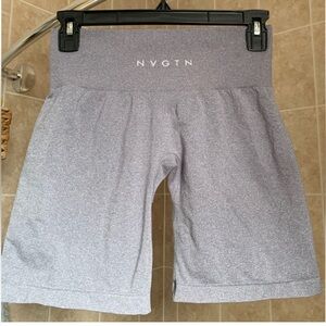 NVGTN grey short